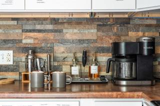 Trailside Country Haven - - 8