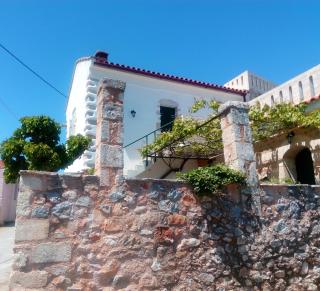 Traditional stone house in Kefalas - Káto Kefalás - 6