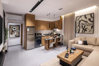 Delmar Luxury 2BR Apartment 1 - 9