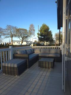 Silver 3 Bed Static Caravan With Patio - 7