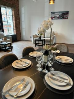 Central 1-Bed Apt Near Nightlife - Liverpool - 9