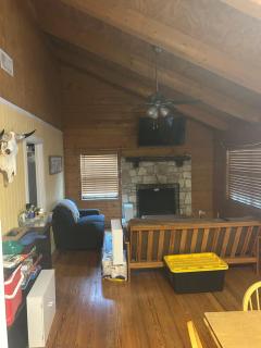 HoneyComb Hideouts Fir Deer Life cabin - Concan - 1
