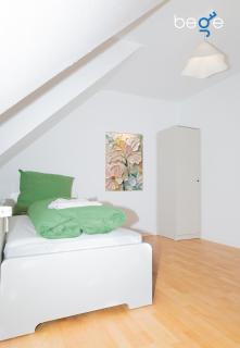 BEGE APARTMENTS PerfectStay - Mönchengladbach - 3