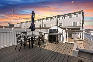 Harris Ave Hideaway Private Deck Near Marina - Hampton - 0
