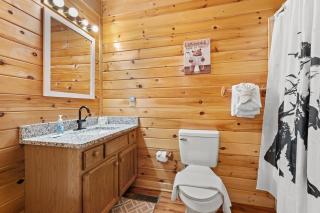 Moonshine Hollow - Sevierville - 4