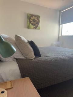 High tide apartment - - 9