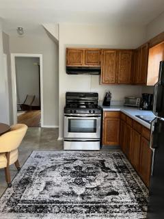 Private 1 bdrm 1bath with off street parking centrally located - 8