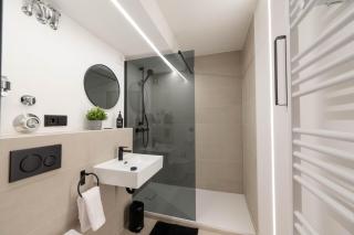 Malu Rooms - im Zentrum, Kostenloser Parkplatz, Balkon, Netflix, 24h Checkin - Ludwigsburg - 6