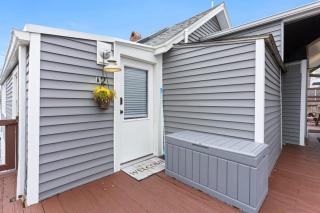 Newly Renovated Beachside Bliss Steps to Sand - Salisbury - 5