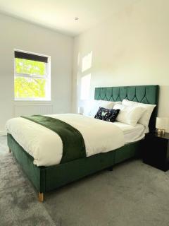 Spacious 3 Bed flat Belvedere Dartford - Belvedere - 7