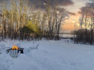 Winnisquam Landing Lakefront Firepit Deck - Tilton - 5