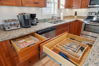 Winnisquam Landing Lakefront Firepit Deck - Tilton - 1