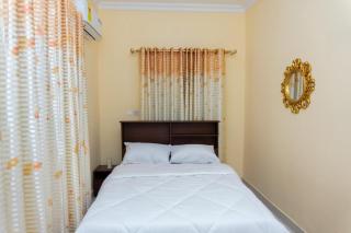 Beautiful, serene and relaxing, 3bd rm, 3 Guest - - 8