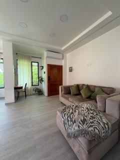 Modern Stay in Galapagos - Puerto Ayora - 6