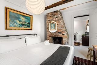 Downtown Historic and Elegant Condo Parking - 9