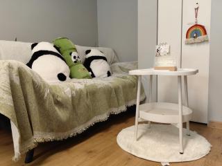 Island Panda Paradise in Victoria - 0