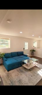 Garden Level Gem of a 1BR Suite! - Charlotte - 3