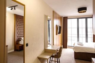 Hotel Falcon - 6