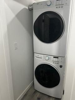 Basement in Keswick Edmonton - 3