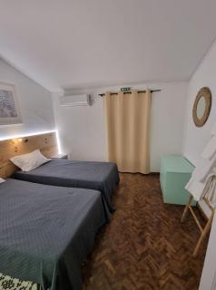 Wonder Charm Guesthouse - Albufeira - 6