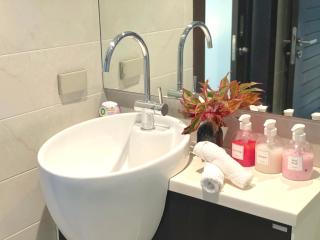 EMERALD TERRACE CONDO 52-FAMILY 1 Bedroom POOL VIEW - 3