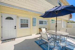 Condo - 2 min walk to beach - 2