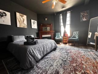 Gothic-Inspired Room with Stunning San Diego Views - San Diego - 8