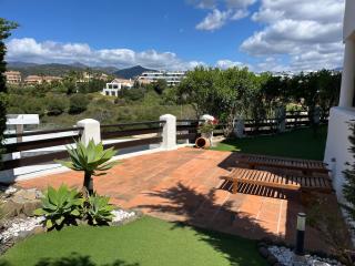 Luxurious and spacious apartment with a private garden and solarium with great views in Estepona área Marbella, Sunset Golf, La Resina Country Golf - Estepona - 5