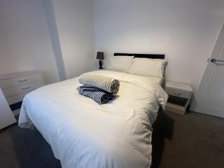 Garden View Room - Ellesmere Port - 9
