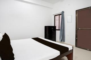 Hotel O Best Guest House - Varanasi - 0