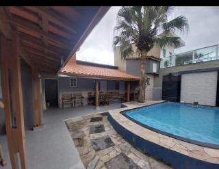 Casa com localização privilegiada, piscina e churrasqueira - Condomínio Morada da Praia - Bertioga - 3