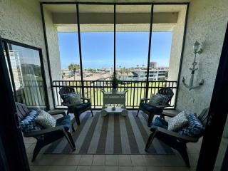 Ocean Village Oasis - 2