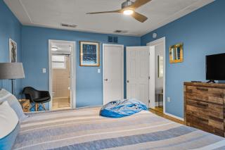 Condo - 2 min walk to beach - 6