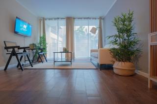 Amplio Departamento cerca del Metro - 0