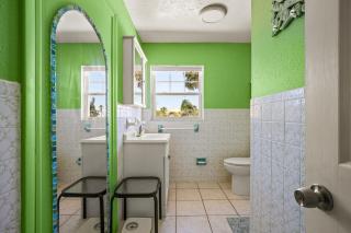 Condo - 2 min walk to beach - 5