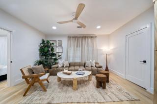 Mediterranean Villa #5 at East Downtown - Houston - 3