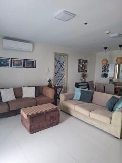 SMDC Good Stays - Wind Penthouse Unit 2401 Tower 4 - Kaybagal - 2