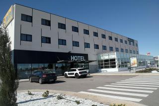 Hotel AS Torrent - Torrent - 2