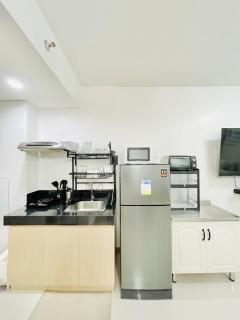 SM 11 Spacious Urban Nest - 3