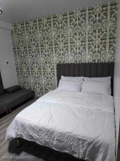Anya and Christof's Condo at Amani near Airport - Pusok - 1