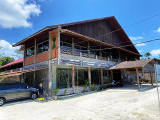 Bujai Mentawai Griya Hotel - Tua Pejat - 3
