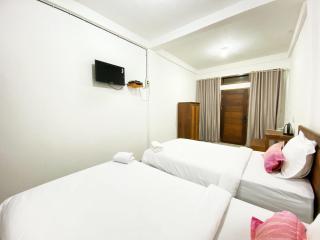 Bujai Mentawai Griya Hotel - 4