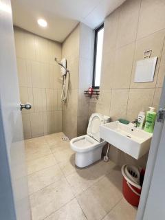 Cozy kenwingston platz kl 2-5pax 2BR&2BR Klcc view with free parkin 4305 - Kuala Lumpur - 7