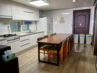 Arajin Pension - 2