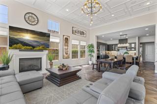 PGA Signature Luxury finishes and furnishings walk to ERNIES - La Quinta - 0