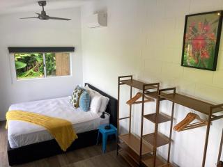 The Sugar Shack - Relax and unwind - 2