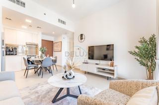 Community View 1BR, Minutes Drive to Al Qudra Camp Site, Town Square Zahra Breeze 3A, Dubailand by Deluxe Holiday Homes - 4