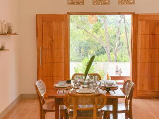 Private Villa with Pool, Office & King size bed - VILLA KANIA - Kuta Lombok - 5