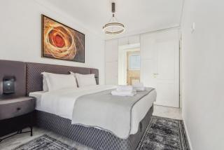 One-Bedroom Jacuzzi Glyfada - Athens - 8