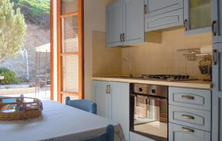 Nice Home In Loc,ta Marina Di Guttu - Marina di Arbus - 5